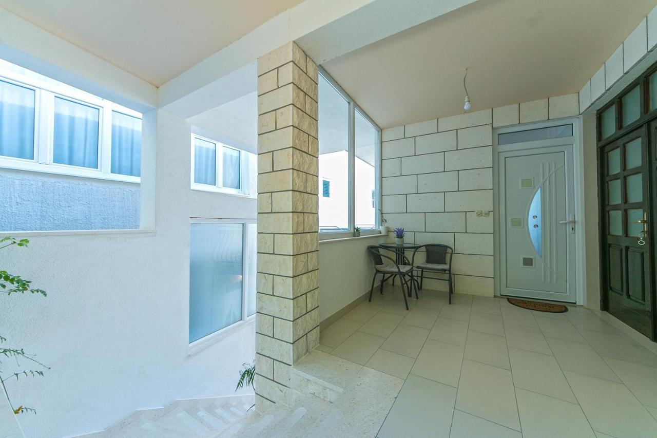 Apartment Brela 16603B Zewnętrze zdjęcie